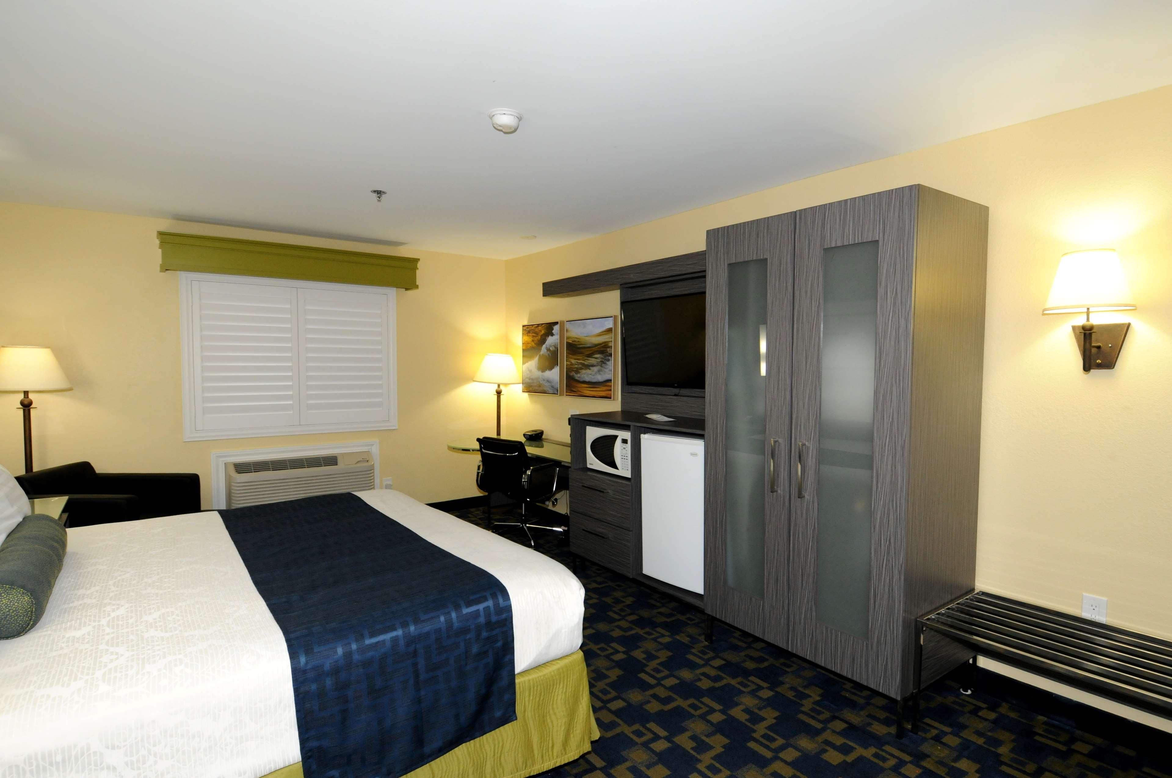 Best Western Antelope Inn & Suites Red Bluff Exterior foto