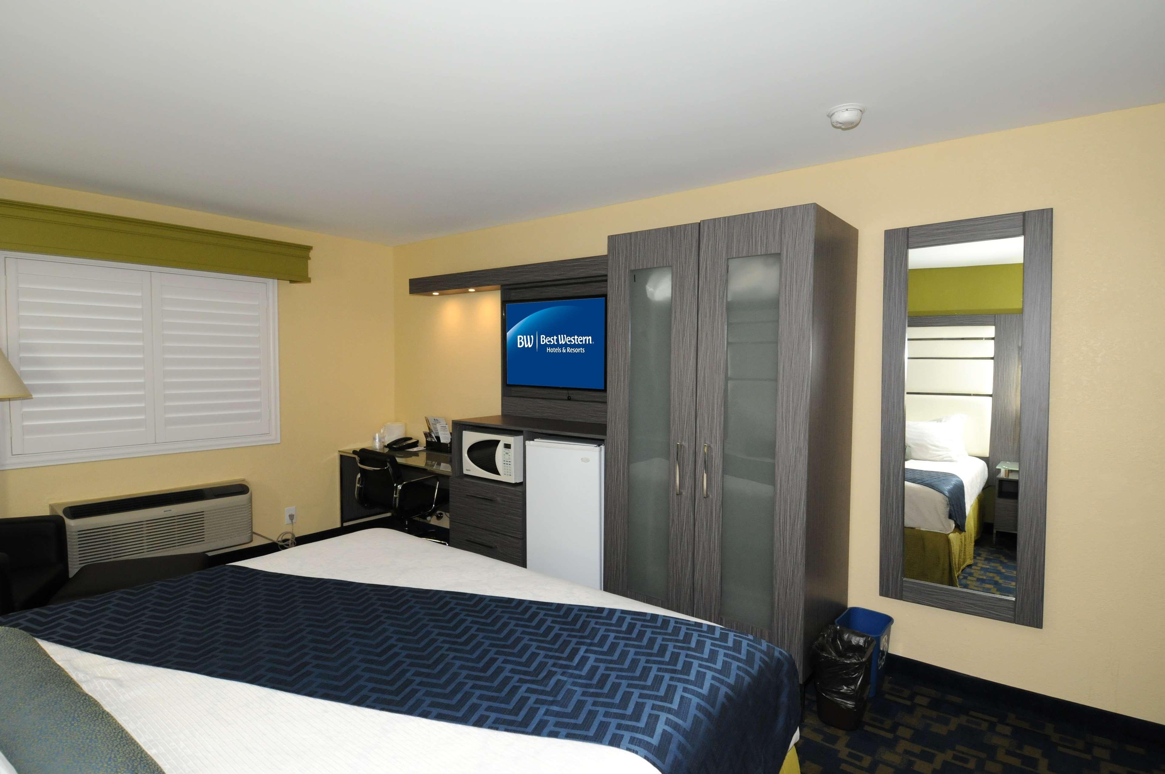Best Western Antelope Inn & Suites Red Bluff Exterior foto