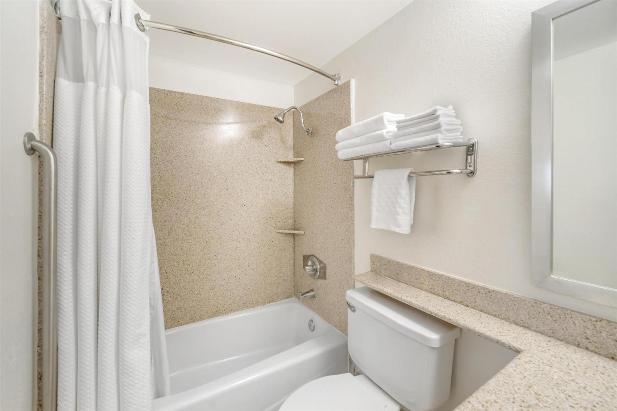 Best Western Antelope Inn & Suites Red Bluff Exterior foto